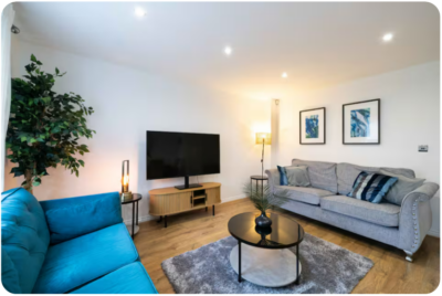 Lysaght House* Groups *Contractors *sleeps 5